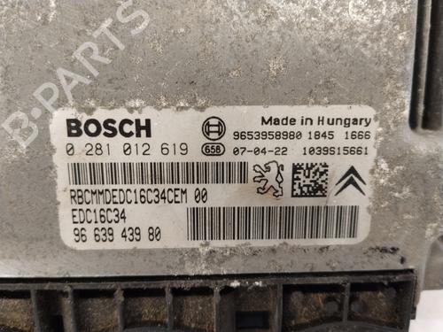 Used Engine control unit (ECU) Engine control unit (ECU) 37735579 37735579