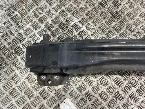 Front bumper reinforcement VW GOLF V (1K1) 2.0 TDI | BP25663133C109 
