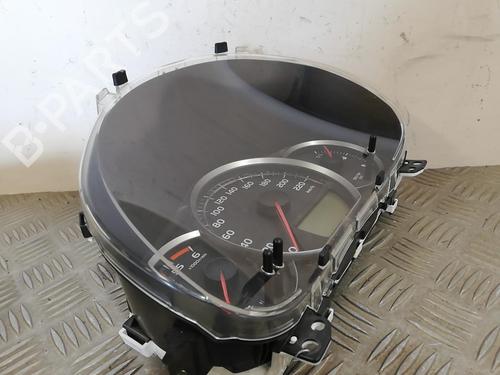 Used Instrument cluster TOYOTA YARIS (_P13_) 1.4 D (NLP130_, NLP130) (90 hp) 25665789