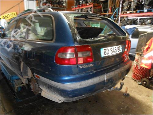 Used Parts VOLVO V40 Estate (645)  1.9 TD  2533908