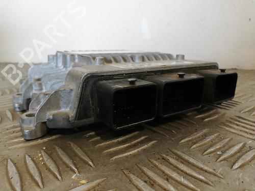 Used Engine control unit (ECU) Engine control unit (ECU) FORD FIESTA V (JH_, JD_) 1.4 TDCi (68 hp) 25663223 25663223