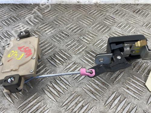Used Tailgate lock NISSAN PATHFINDER III (R51) 3.0 dCi (231 hp) 25667157
