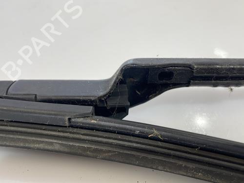 Used Front windshield wiper arm Front windshield wiper arm 26557395 26557395