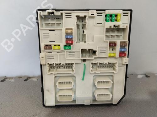 fuse-box-renault-laguna-iii-bt01-2007-2008-2009-2010-2011-2012-2013-2014-2015-39027765 main image