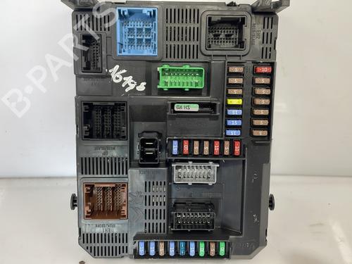 Used Fuse box PEUGEOT 208 I (CA_, CC_) 1.2 VTI 82 (82 hp) 26548503
