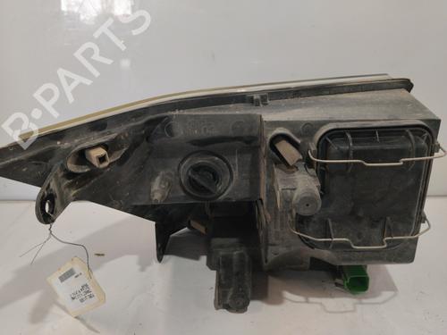 Used Right headlight Right headlight FORD TRANSIT Van (FA_ _) 2.2 TDCi (85 hp) 33003161 33003161