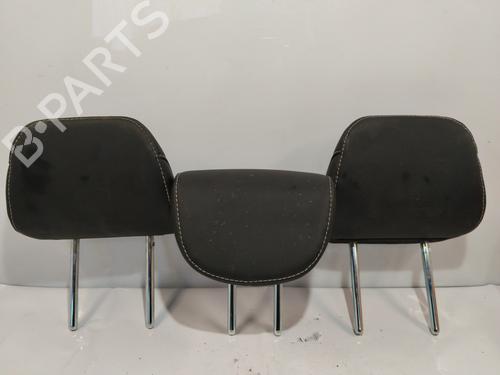 Nakkestøtte RENAULT MEGANE IV Hatchback (B9A/M/N_) 1.6 dCi 130 (B9A4) (130 hp) 31363547