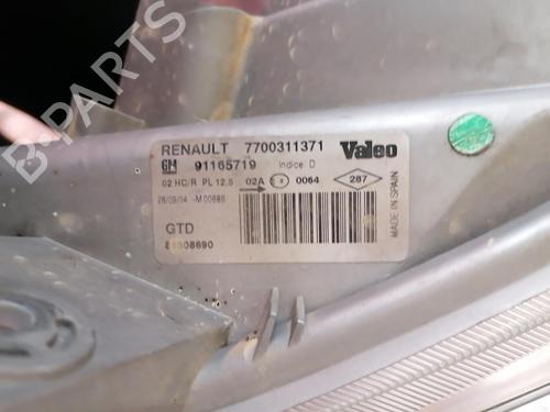 Left headlight RENAULT TRAFIC II Van (FL) 1.9 dCi 80 (FL0B) | BP25663777C28 - Image 4