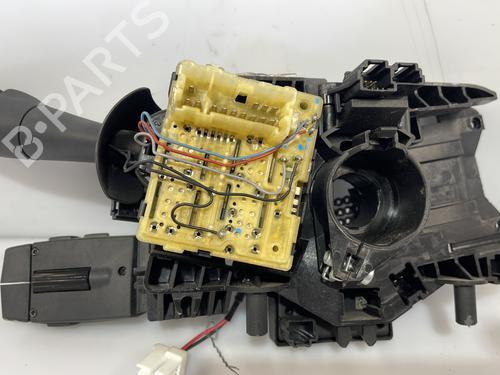 Steering column stalk RENAULT TWINGO III (BCM_, BCA_) 0.9 TCe 90 (BCM9, BCM2) | BP25665426I23 