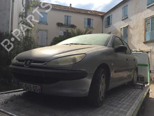 Retrovisor izquierdo PEUGEOT 206 Hatchback (2A/C) 1.4 i | BP25666278C26 