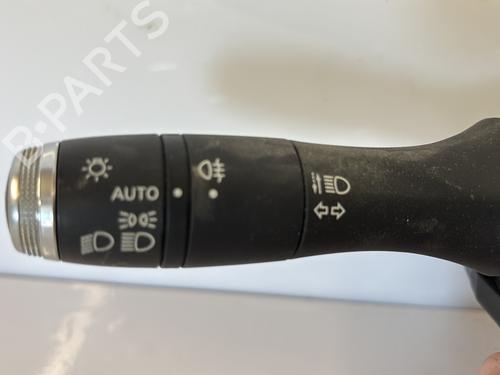 Used Steering column stalk Steering column stalk RENAULT CLIO V (B7_) 1.0 TCe 100 (B7MT) (101 hp) 27575365 27575365