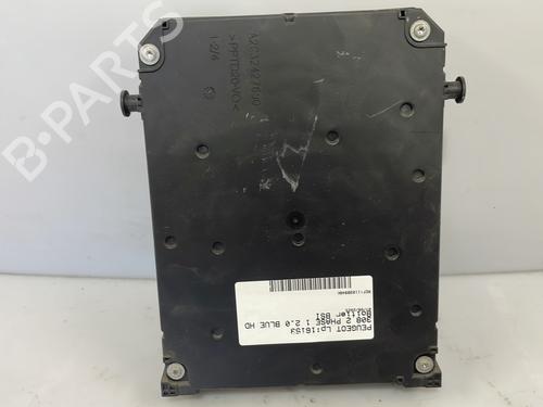 Fuse box PEUGEOT 308 II (LB_, LP_, LW_, LH_, L3_) 2.0 BlueHDi 150 | BP27984723E1 