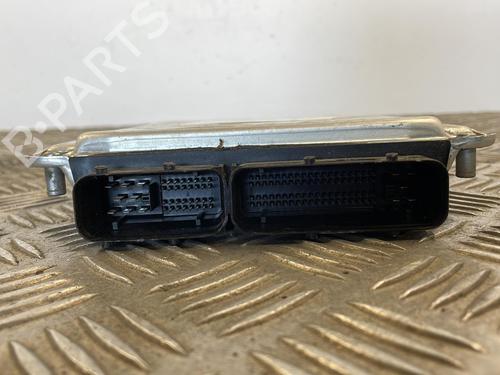 Motorstyringsenhet VW POLO IV (9N_, 9A_) 1.4 TDI (70 hp) 25670338