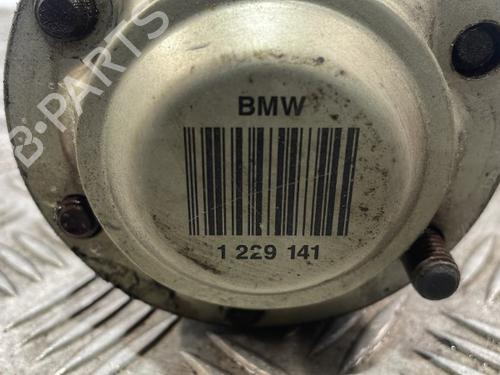 right-rear-driveshaft-bmw-5-e39-1995-1996-1997-1998-1999-2000-2001-2002-2003-25664707 main image