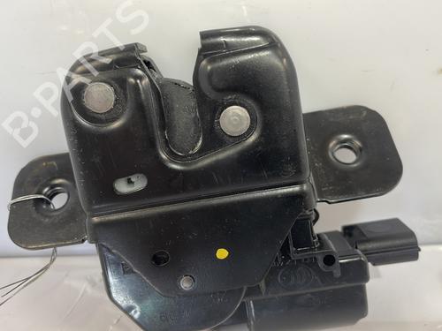 Used Tailgate lock RENAULT CLIO V (B7_) 1.0 TCe 100 (B7MT) (101 hp) 27884309