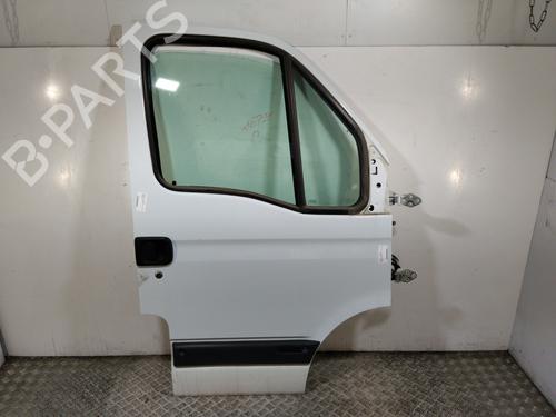 Used Right front door RENAULT MASTER II Platform/Chassis (ED/HD/UD) 2.2 dCI 90 (ED0G, ED0N, HD0G, HD0N, HD1G, HD1N, UD0G,... (90 hp) 30901069