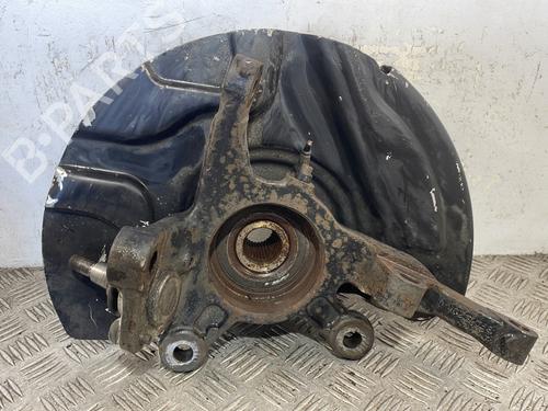 Used Left front steering knuckle LAND ROVER RANGE ROVER III (L322) 4.4 D 4x4 (313 hp) 25664452
