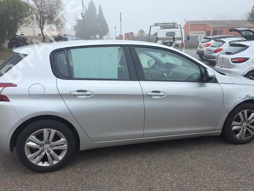 Used Right front steering knuckle Right front steering knuckle PEUGEOT 308 II (LB_, LP_, LW_, LH_, L3_) 1.2 THP 110 (110 hp) 32235003 32235003