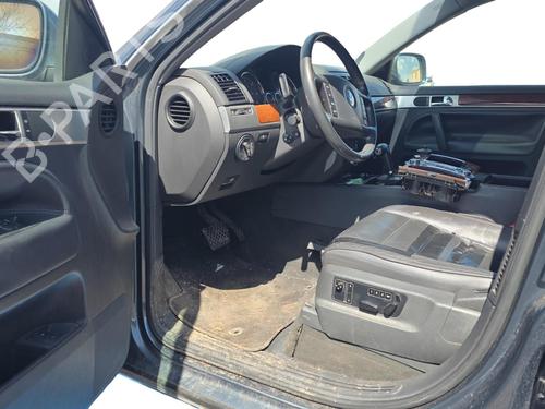 Used Left sun visor Left sun visor VW TOUAREG (7LA, 7L6, 7L7) 2.5 R5 TDI (174 hp) 34109713 34109713