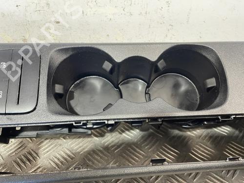 middle-console-ford-fiesta-vii-hj-hf-2017-25662271 main image