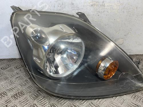 Phare gauche FORD FIESTA V (JH_, JD_) 1.4 TDCi (68 hp) 25669428