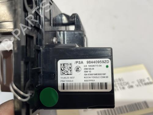 Gear lever CITROËN C4 III (BA_, BB_, BC_) 1.2 PureTech 130 (BAHNSA, BAHNSB) | BP25669136M90 