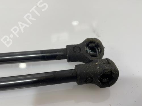 Tailgate lift support PEUGEOT 208 I (CA_, CC_) 1.2 VTI 82 | BP26557404C138