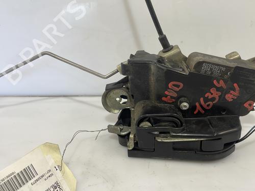 Front right lock MERCEDES-BENZ VITO / MIXTO Van (W639) 111 CDI (639.601, 639.603) | BP26027959C97 