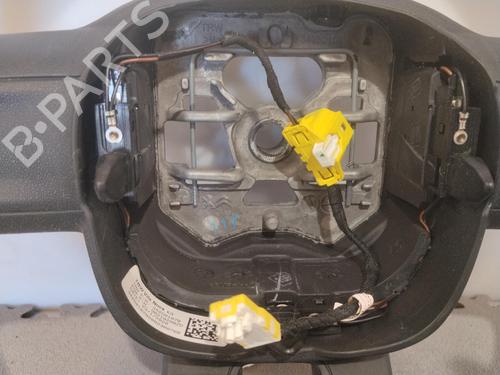 Used Steering wheel Steering wheel 38677360 38677360