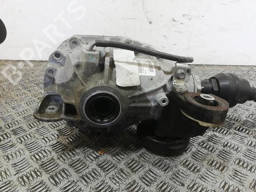 Front differential LAND ROVER RANGE ROVER SPORT II (L494) 3.0 SDV6 Hybrid 4x4 LR058001
