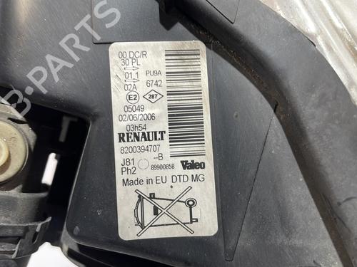 Used Right headlight Right headlight RENAULT ESPACE IV (JK0/1_) 2.2 dCi (JK0H) (150 hp) 25661618 25661618