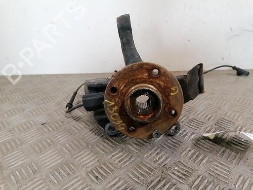 Used Left front steering knuckle Left front steering knuckle CITROËN C1 II (PA_, PS_) 1.0 VTi 68 (69 hp) 25670692 25670692