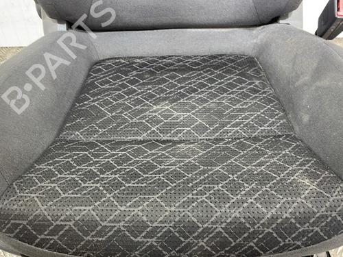 Right front seat PEUGEOT 3008 I MPV (0U_) 1.6 HDi | BP25669408C16 
