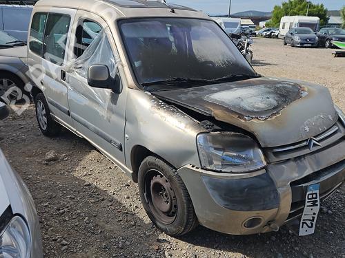 Højre baglygte CITROËN BERLINGO / BERLINGO FIRST Box Body/MPV (M_) 2.0 HDI 90 (MBRHY, MCRHY) | BP28570337C35