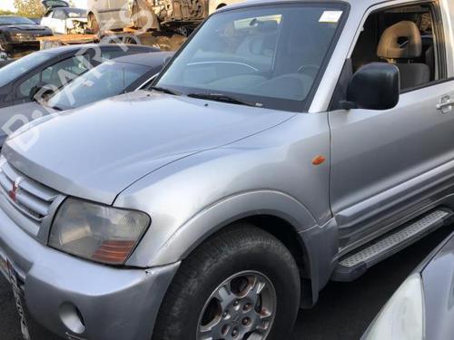 Used Water radiator Water radiator MITSUBISHI PAJERO SPORT II (KH_, KG_) 3.2 DI-D 4WD (165 hp) 25663127 25663127