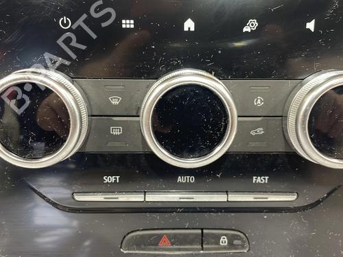 Multifunctionele display RENAULT MEGANE IV Hatchback (B9A/M/N_) 1.5 dCi 110 (B9A3) | BP30003929C48 