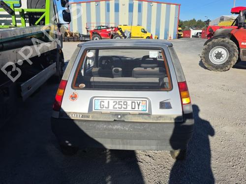 Used Right taillight Right taillight RENAULT SUPER 5 (B/C40_) 1.1 (48 hp) 33539712 33539712