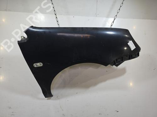 Guarda-lamas direito VW POLO IV (9N_, 9A_) 1.2 12V (64 hp) 30726121