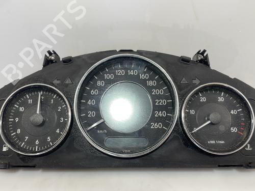 Used Instrument cluster MERCEDES-BENZ CLS (C219) CLS 320 CDI (219.322) (224 hp) 26686809
