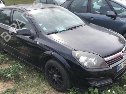 Used Left taillight Left taillight OPEL ASTRA H (A04) 1.6 (L48) (105 hp) 25670317 25670317