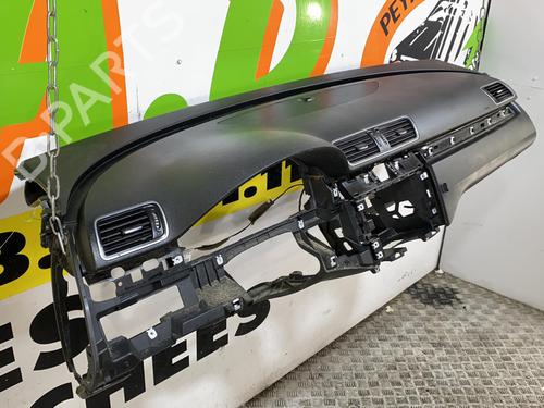 Dashboard VW PASSAT B7 Variant (365) 2.0 TDI | BP25662831C46  - Image 10