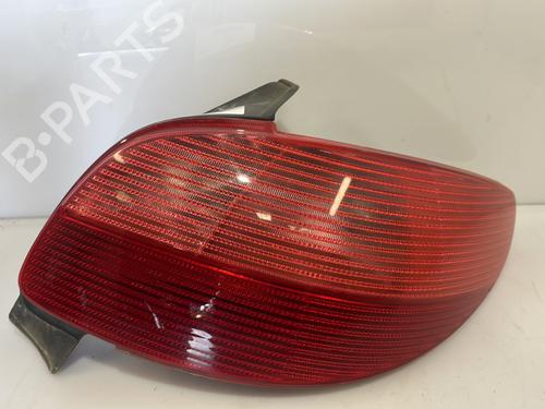 Høyre baklys PEUGEOT 206 Hatchback (2A/C) 2.0 S16 (136 hp) 25738472