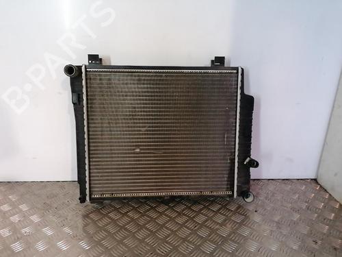 Køler MERCEDES-BENZ E-CLASS (W210) E 220 D (210.004) (95 hp) 25671251