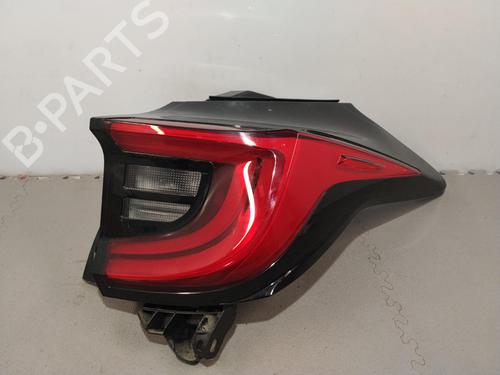 right-taillight-toyota-yaris-_p21_-_pa1_-_ph1_-2020-39582447 main image