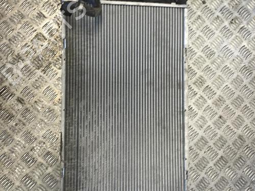 Used Water radiator BMW 3 Touring (E91) 320 d (177 hp) 25670931