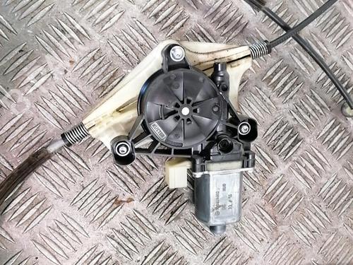 right-front-window-motor-seat-leon-5f1-2012-2013-2014-2015-2016-2017-2018-2019-2020-2021-25668439 main image