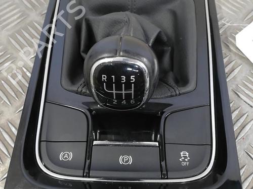 Shift knob SKODA KAROQ (NU7, ND7) 1.6 TDI | BP25665823I34  - Image 5