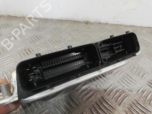 Used Engine control unit (ECU) Engine control unit (ECU) SEAT CORDOBA (6L2) 1.4 TDI (70 hp) 25667378 25667378
