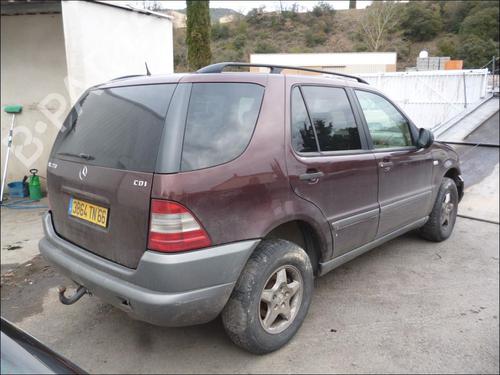 Left taillight MERCEDES-BENZ M-CLASS (W163) ML 270 CDI (163.113) | BP25662061C34 