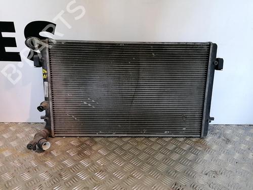 Radiateur à eau AUDI A3 (8L1) 1.9 TDI (100 hp) 25666414